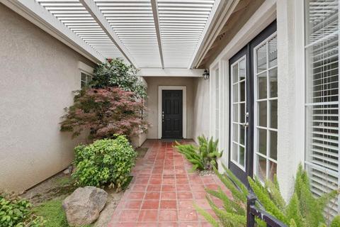 2413 Summerlin Dr, Modesto, CA 95356 photo 2