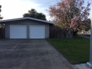 1600 Holly Dr, Lodi, CA 95242 photo 1