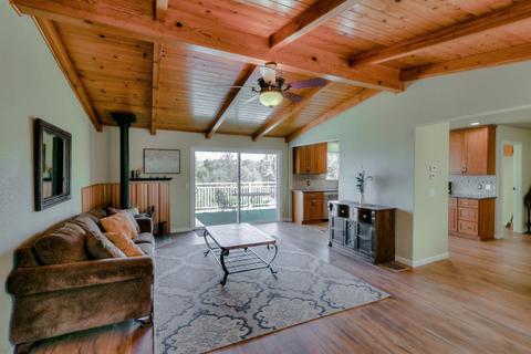 638 Sunset St, San Andreas, CA 95249 photo 5