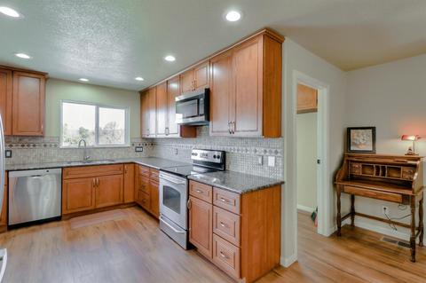 638 Sunset St, San Andreas, CA 95249 photo 9