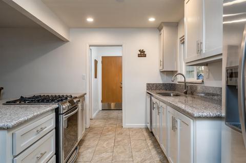 501 Bowen Ave, Modesto, CA 95350 photo 14