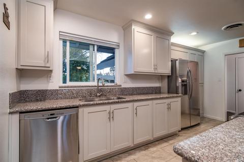 501 Bowen Ave, Modesto, CA 95350 photo 13