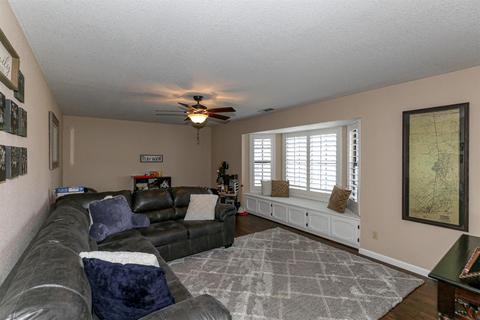 862 Hartwick Ave, Turlock, CA 95382 photo 8