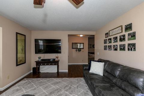 862 Hartwick Ave, Turlock, CA 95382 photo 10