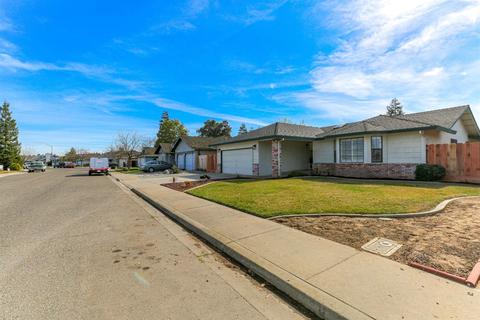 862 Hartwick Ave, Turlock, CA 95382 photo 2