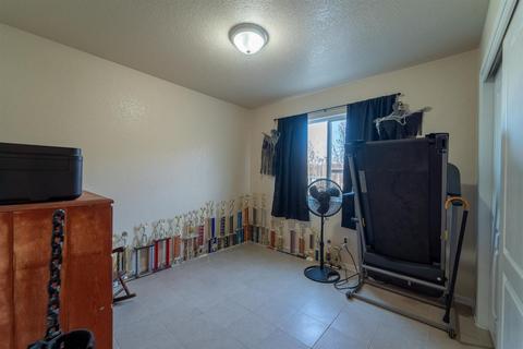 223 Julian Ct, Merced, CA 95341 photo 9