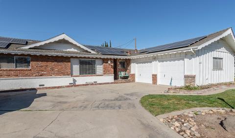 1905 Vaughn St, Ceres, CA 95307 photo 2