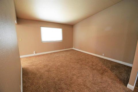 706 Tahoe St, Manteca, CA 95337 photo 4