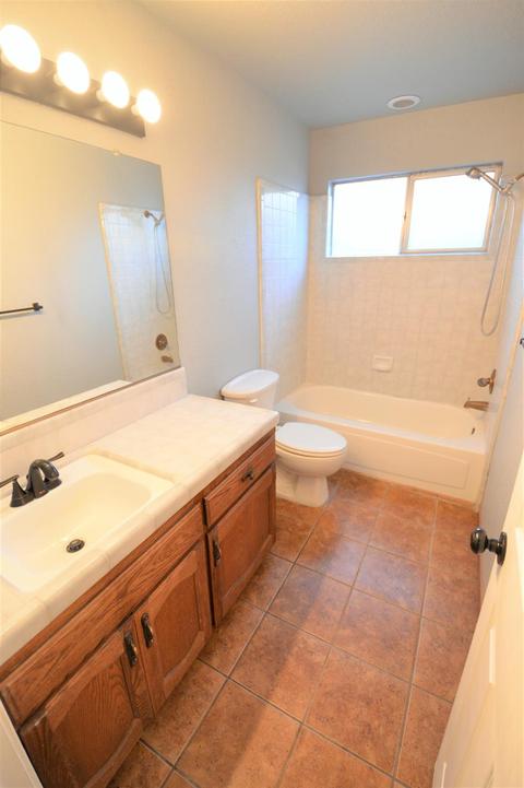 706 Tahoe St, Manteca, CA 95337 photo 10