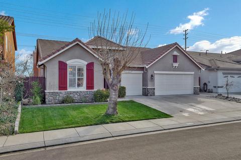 3324 Vancouver Dr, Modesto, CA 95355 photo 3
