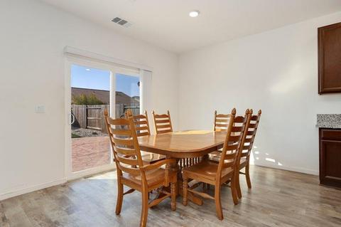 566 Pendragon St, Manteca, CA 95337 photo 12