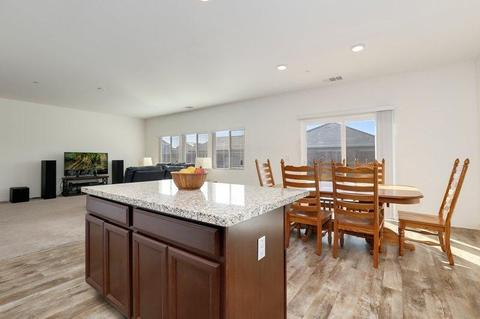 566 Pendragon St, Manteca, CA 95337 photo 11