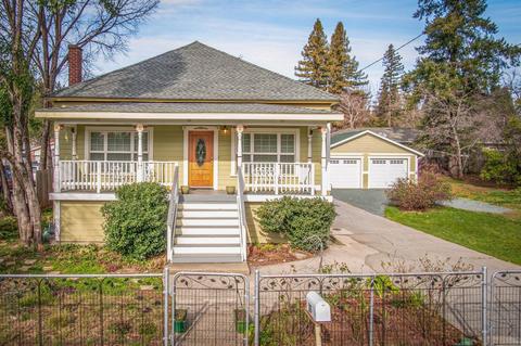 118 Carpenter St, Grass Valley, CA 95945 photo 1
