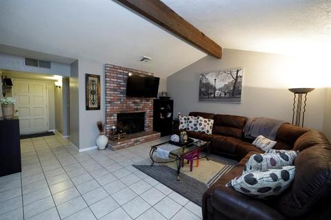917 Cadillac Dr, Modesto, CA 95351 photo 6