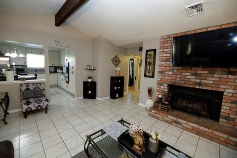 917 Cadillac Dr, Modesto, CA 95351 photo 7