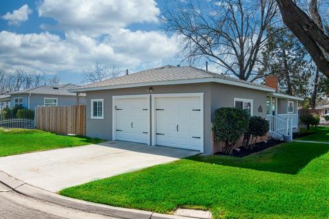 1116 Half Moon Dr, Modesto, CA 95350 photo 3