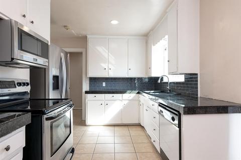 1116 Half Moon Dr, Modesto, CA 95350 photo 12
