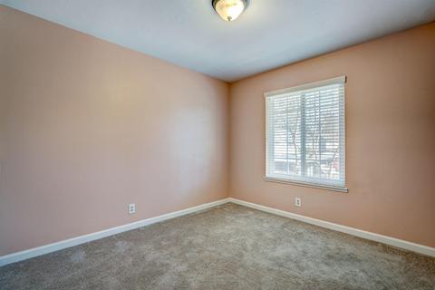 3915 Oak Villa Cir, Carmichael, CA 95608 photo 12
