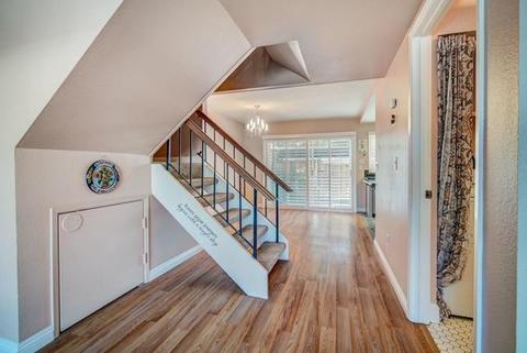 3915 Oak Villa Cir, Carmichael, CA 95608 photo 5