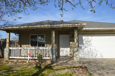 504 John Ct, Merced, CA 95341 photo 2