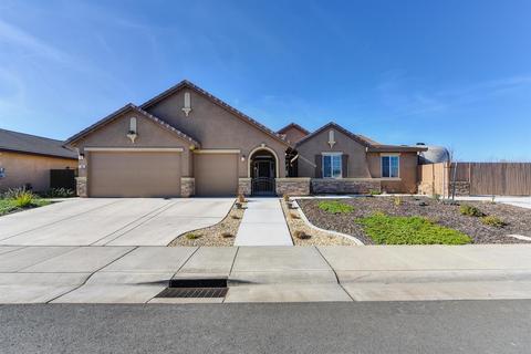 792 Whitaker Way, Galt, CA 95632 photo 1