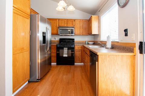504 Crater Ave, Modesto, CA 95351 photo 8