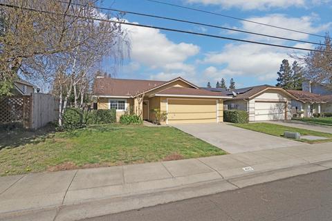 425 E Augusta St, Woodbridge, CA 95258 photo 2
