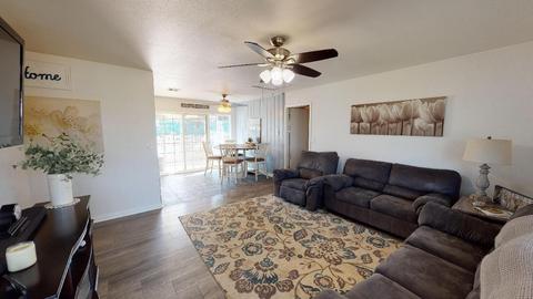 608 Summit Ct, Modesto, CA 95357 photo 2