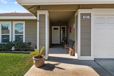 1861 Bristlecone Dr, Tracy, CA 95376 photo 4