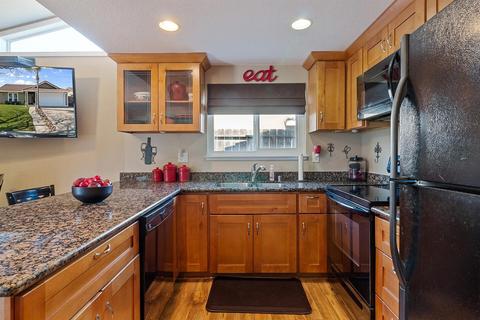 1861 Bristlecone Dr, Tracy, CA 95376 photo 14