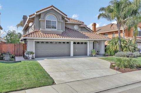 1821 Kern St, Tracy, CA 95376 photo 3