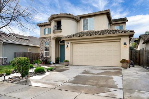 2420 Trident Dr, Modesto, CA 95355 photo 2