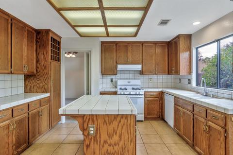 1495 Suellen Dr, Tracy, CA 95376 photo 10
