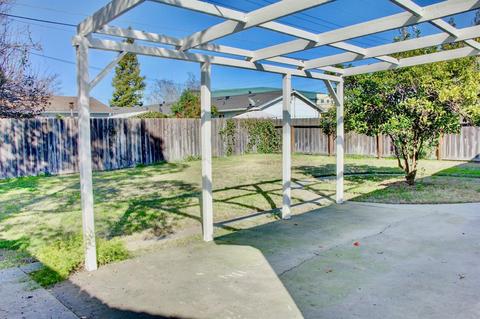 1309 Cardinal St, Lodi, CA 95242 photo 16