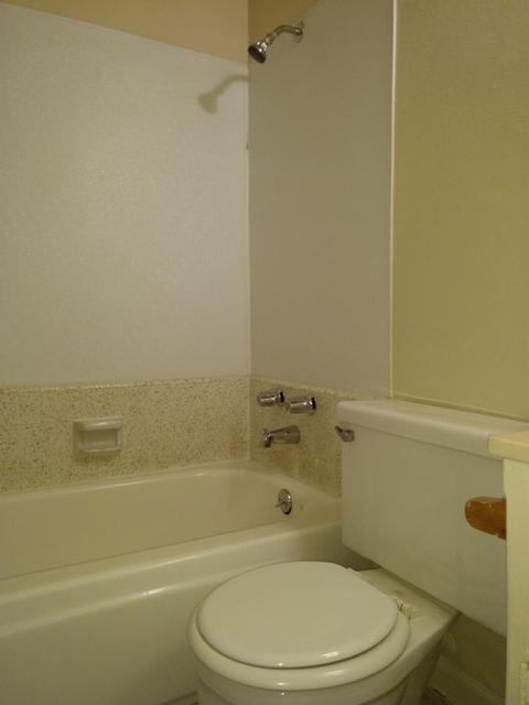 1900 W Rumble Rd, Modesto, CA 95350 photo 11