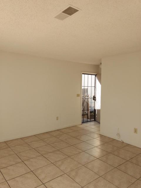 1900 W Rumble Rd, Modesto, CA 95350 photo 3