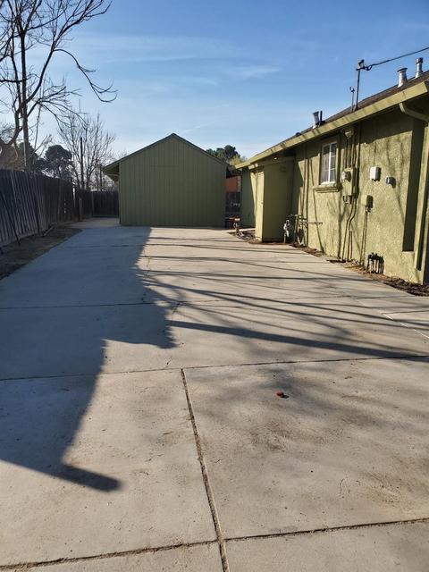 2216 Robertson Rd, Modesto, CA 95351 photo 16