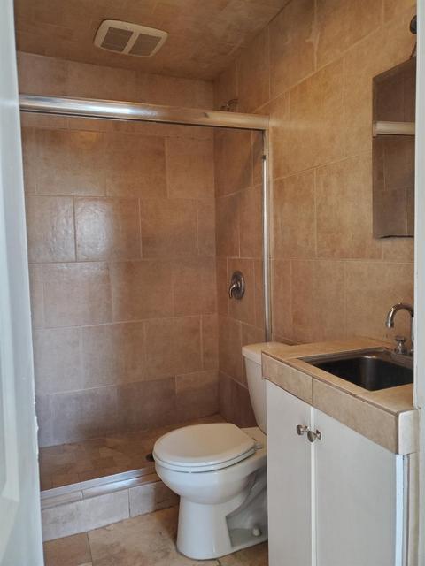 2216 Robertson Rd, Modesto, CA 95351 photo 8