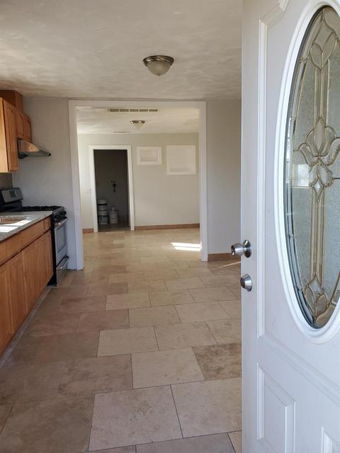 2216 Robertson Rd, Modesto, CA 95351 photo 3