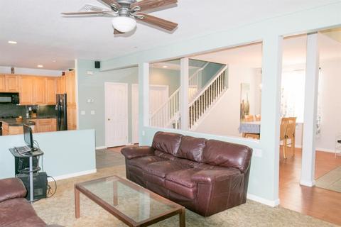 401 Carnelian Ave, Lathrop, CA 95330 photo 12
