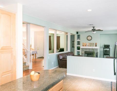401 Carnelian Ave, Lathrop, CA 95330 photo 9
