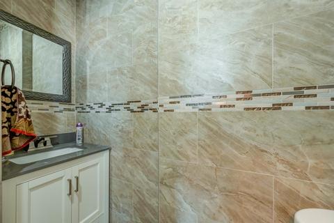 1712 Pomelo Ave, Patterson, CA 95363 photo 6