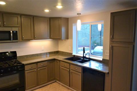3028 Wolfe Ct, Antelope, CA 95843 photo 4