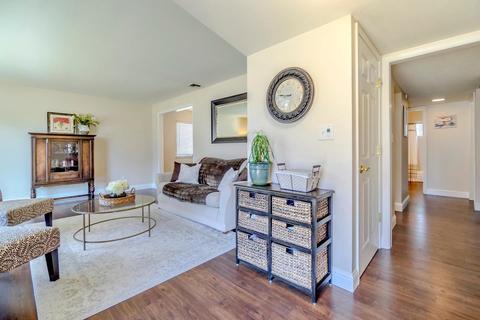 6313 Rampart Dr, Carmichael, CA 95608 photo 19