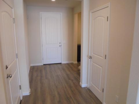 2133 Splendor Way, Modesto, CA 95357 photo 2