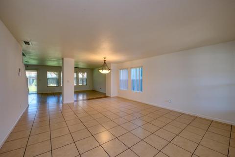 609 Osprey Dr, Patterson, CA 95363 photo 4