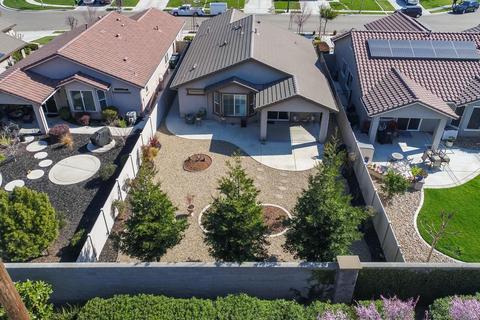 2465 Shady Oak Pl, Manteca, CA 95336 photo 4