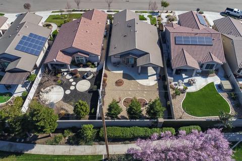 2465 Shady Oak Pl, Manteca, CA 95336 photo 3