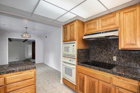 4423 Mapel Ln, Carmichael, CA 95608 photo 10