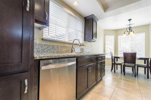 2813 Canyon Dr, Ceres, CA 95307 photo 17
